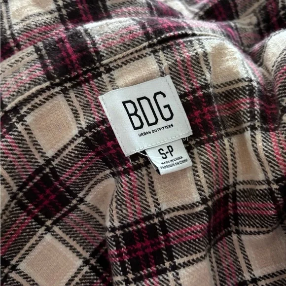 Urban Outfitters Plaid Flannel Shirt - Picture 5 of 5